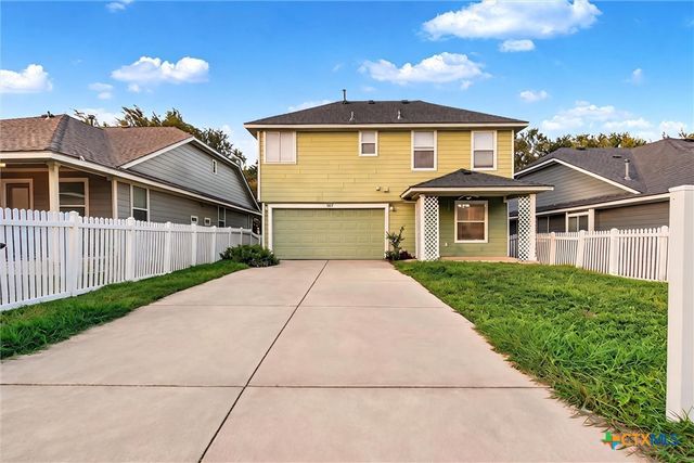 627 Scheel, Kyle, TX 78640