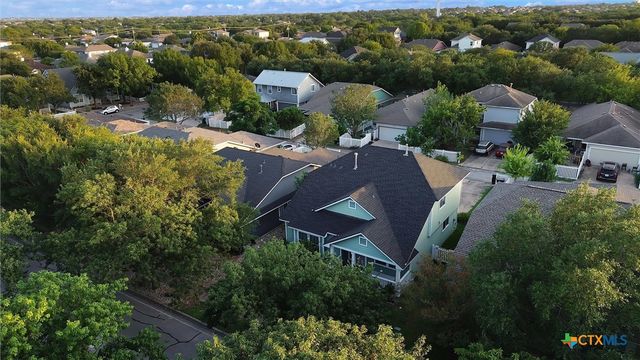 627 Scheel, Kyle, TX 78640