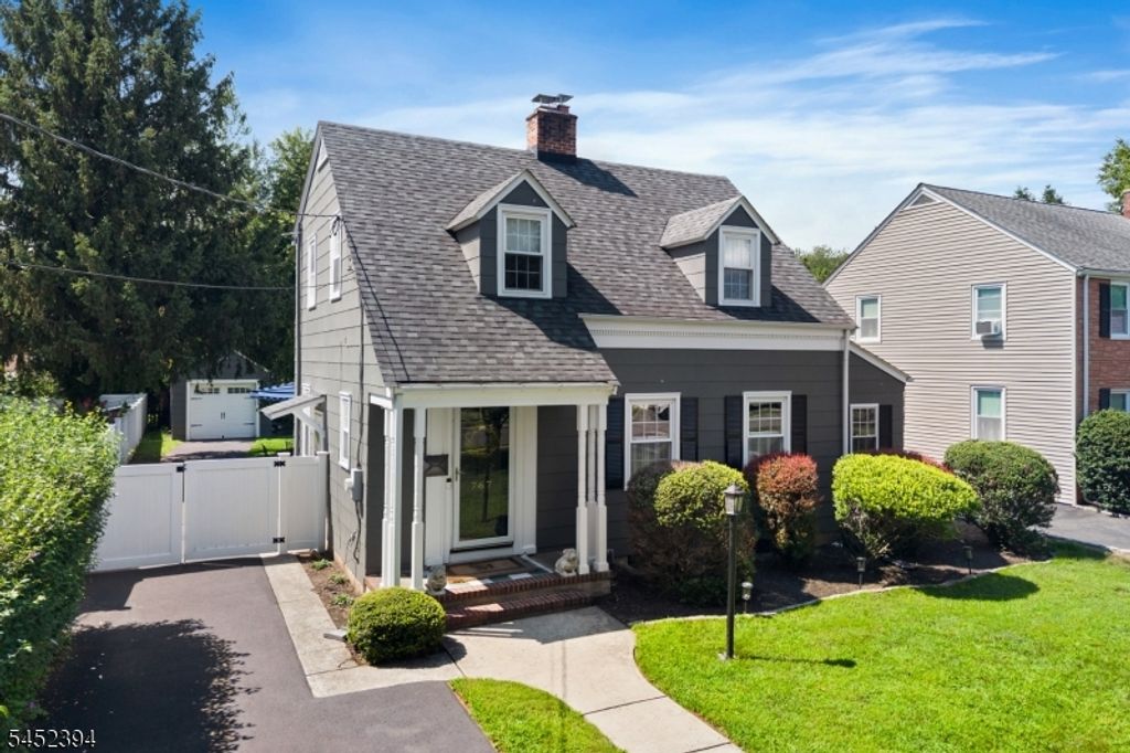 767 Park Ave, Bridgewater Twp., NJ 08805 — photo 2