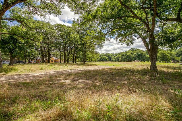 301 Dixon Road, Aledo, TX 76008