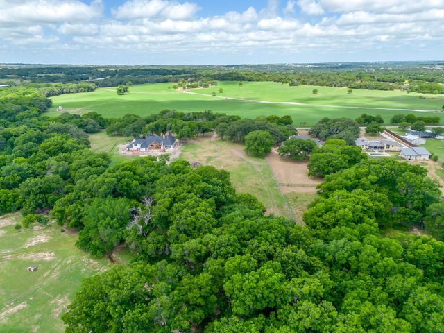 301 Dixon Road, Aledo, TX 76008