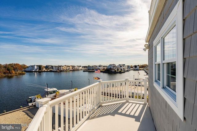 7 TRAVELERS WAY, Bayville, NJ 08721