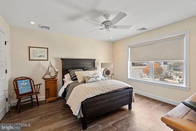 7 TRAVELERS WAY, Bayville, NJ 08721