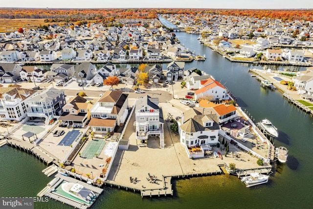 7 TRAVELERS WAY, Bayville, NJ 08721