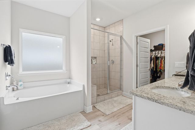 304 Perimeter Place, Freeport, FL 32439