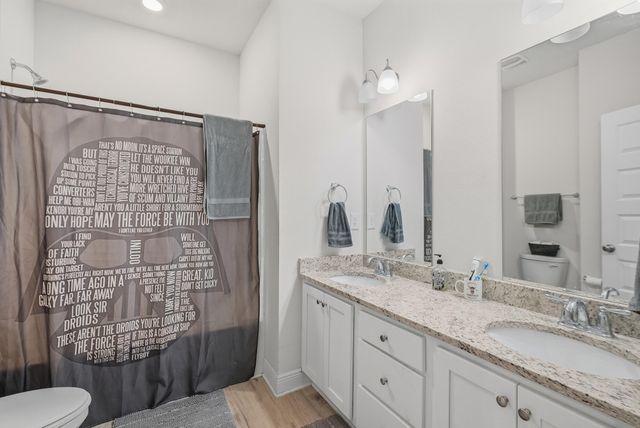 304 Perimeter Place, Freeport, FL 32439