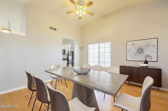 3338 E Avenue H4, Lancaster, CA 93535