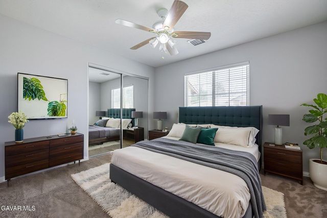 3338 E Avenue H4, Lancaster, CA 93535