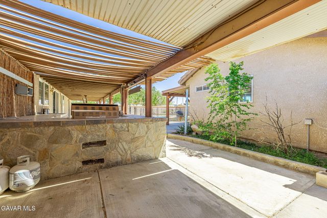 3338 E Avenue H4, Lancaster, CA 93535
