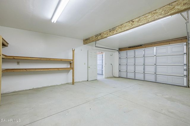 3338 E Avenue H4, Lancaster, CA 93535
