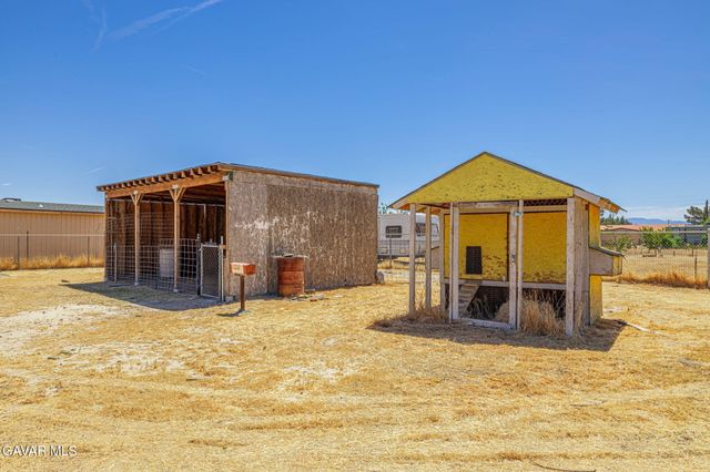 3338 E Avenue H4, Lancaster, CA 93535