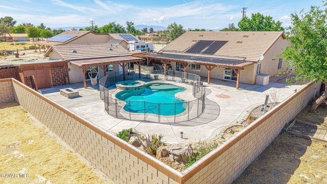 3338 E Avenue H4, Lancaster, CA 93535