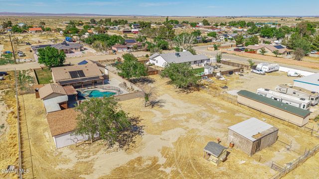 3338 E Avenue H4, Lancaster, CA 93535