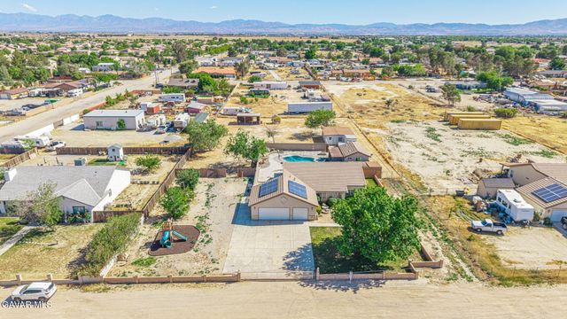 3338 E Avenue H4, Lancaster, CA 93535