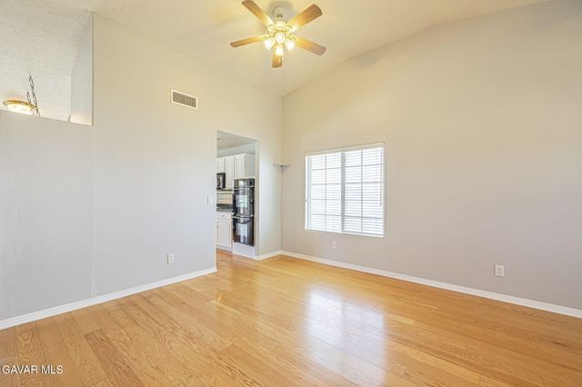 3338 E Avenue H4, Lancaster, CA 93535