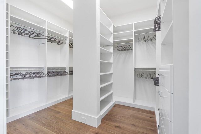 130 NE Wavecrest Way, Boca Raton, FL 33432