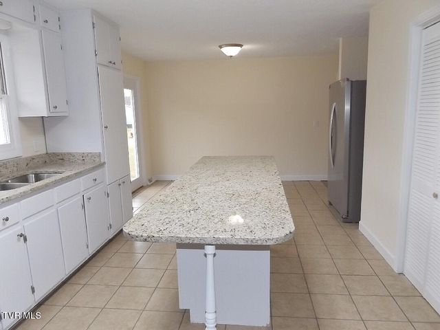 186 Fitzsimmons Hill Road, Elizabethton, TN 37643