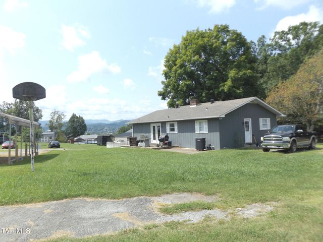 186 Fitzsimmons Hill Road, Elizabethton, TN 37643