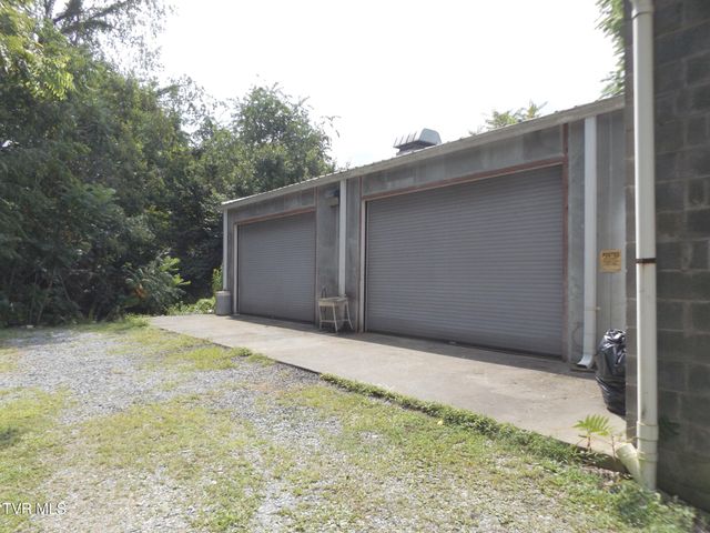 186 Fitzsimmons Hill Road, Elizabethton, TN 37643