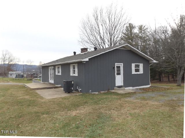 186 Fitzsimmons Hill Road, Elizabethton, TN 37643