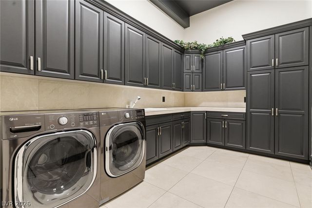 5016 Scenic Ridge Drive, Las Vegas, NV 89148