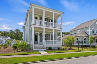10 Skipperling Ln, Bluffton, SC 29909