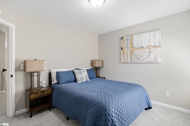 11 Shadowrock Court, Simpsonville, SC 29681