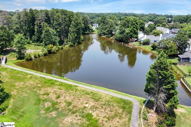 11 Shadowrock Court, Simpsonville, SC 29681