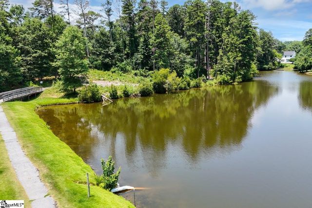 11 Shadowrock Court, Simpsonville, SC 29681