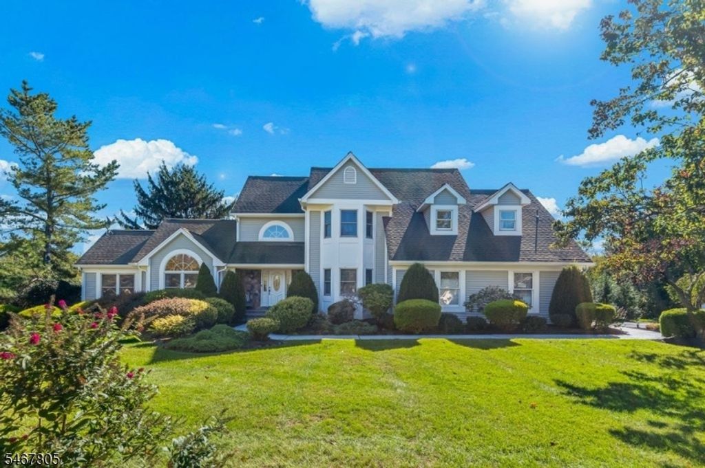 24 Lehigh Rd, Branchburg Twp., NJ 08853 — exterior