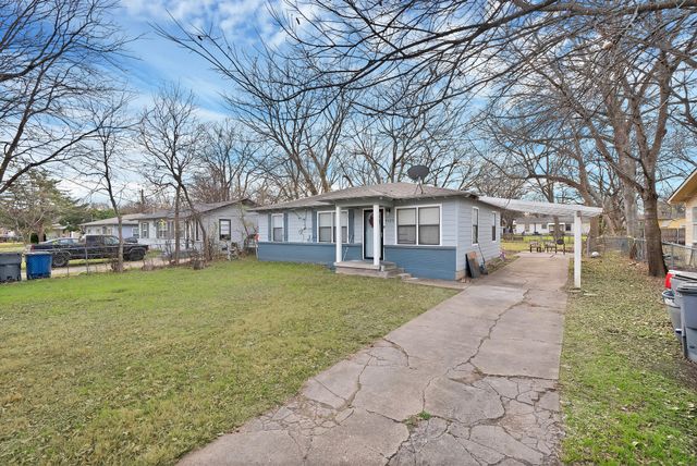 4153 Doyle Lane, Lancaster, TX 75134