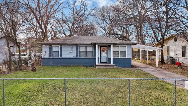 4153 Doyle Lane, Lancaster, TX 75134