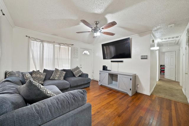 4153 Doyle Lane, Lancaster, TX 75134