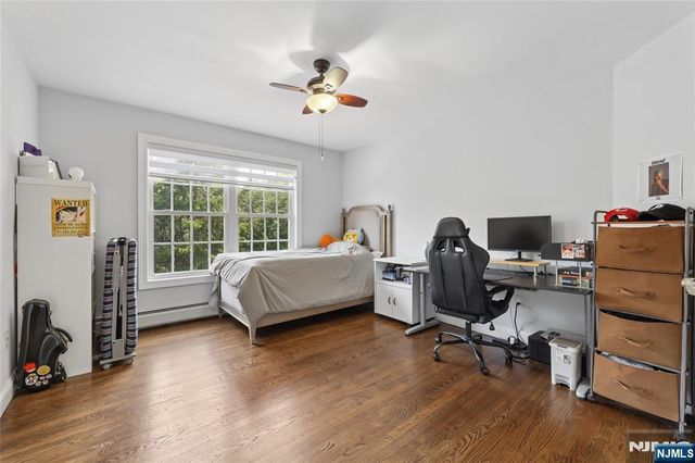 4 Leoson Parkway, Old Tappan, NJ 07675