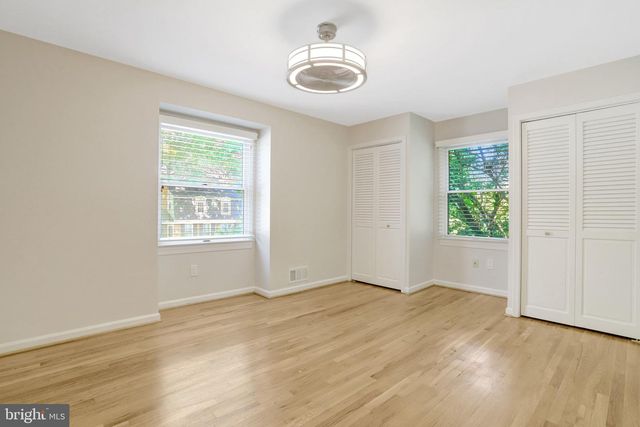 8407 BRIAR CREEK DR, Annandale, VA 22003