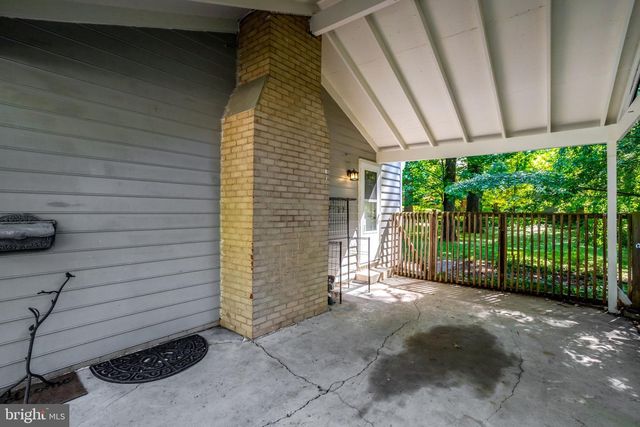 8407 BRIAR CREEK DR, Annandale, VA 22003