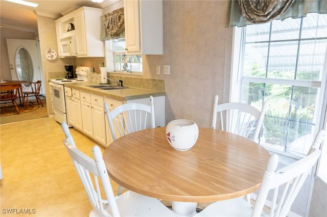 933 YACHT CLUB WAY, Moore Haven, FL 33471