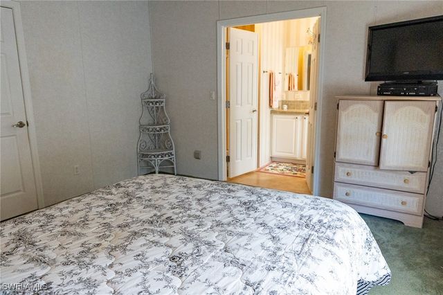 933 YACHT CLUB WAY, Moore Haven, FL 33471