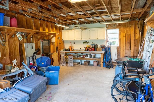 933 YACHT CLUB WAY, Moore Haven, FL 33471