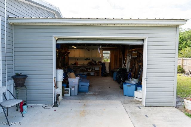 933 YACHT CLUB WAY, Moore Haven, FL 33471