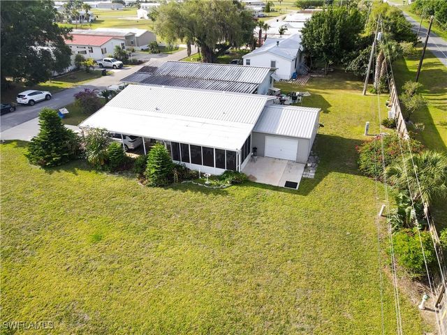 933 YACHT CLUB WAY, Moore Haven, FL 33471