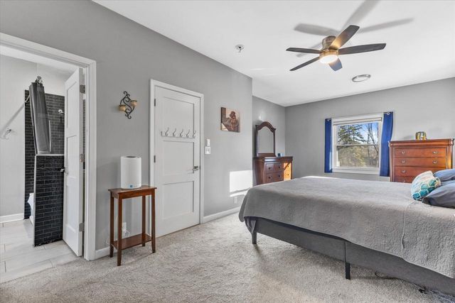 712 Shady LANE, Mequon, WI 53097