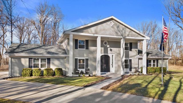 712 Shady LANE, Mequon, WI 53097