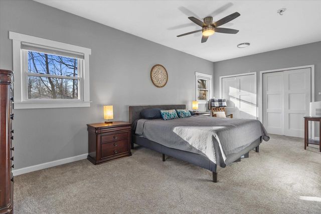 712 Shady LANE, Mequon, WI 53097