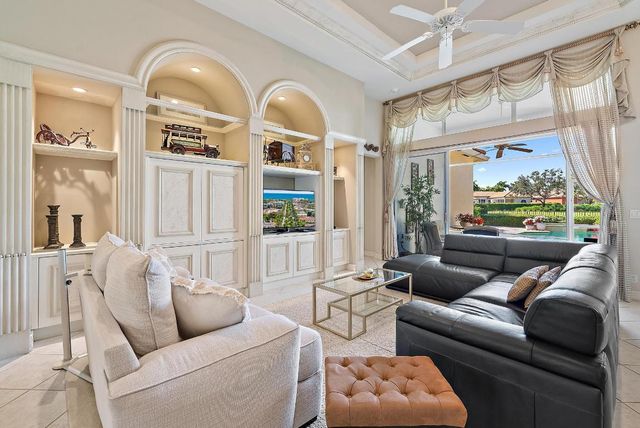 7947 Via Villagio, West Palm Beach, FL 33412