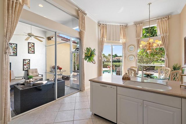 7947 Via Villagio, West Palm Beach, FL 33412