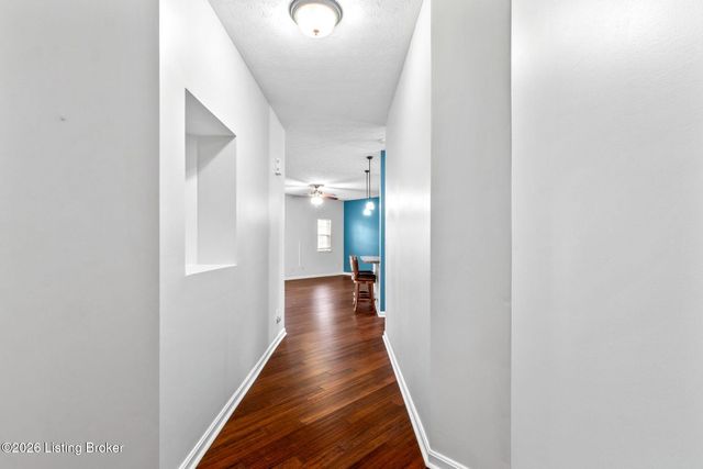 7500 Autumn Pointe Dr UNIT 104, Louisville, KY 40214