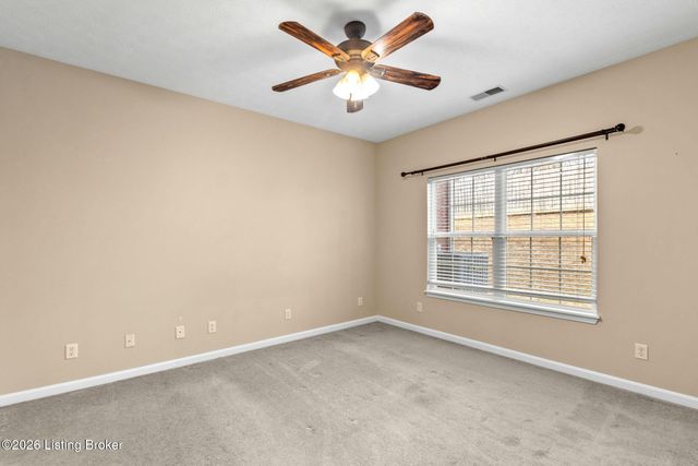 7500 Autumn Pointe Dr UNIT 104, Louisville, KY 40214