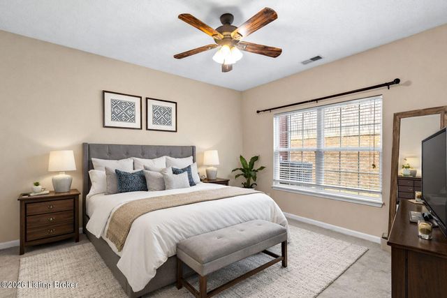 7500 Autumn Pointe Dr UNIT 104, Louisville, KY 40214