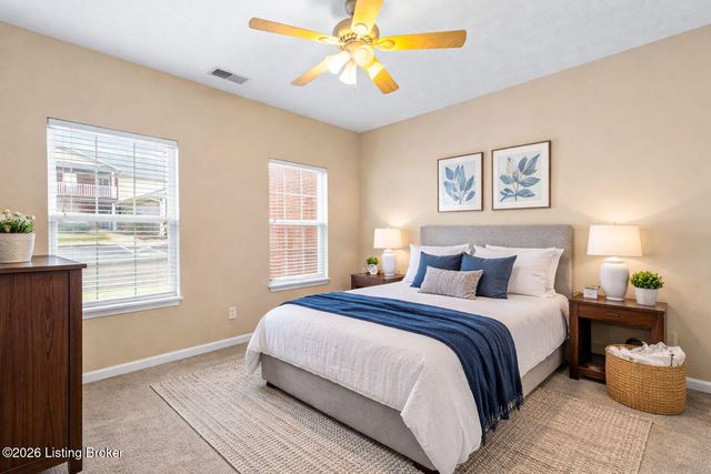 7500 Autumn Pointe Dr UNIT 104, Louisville, KY 40214